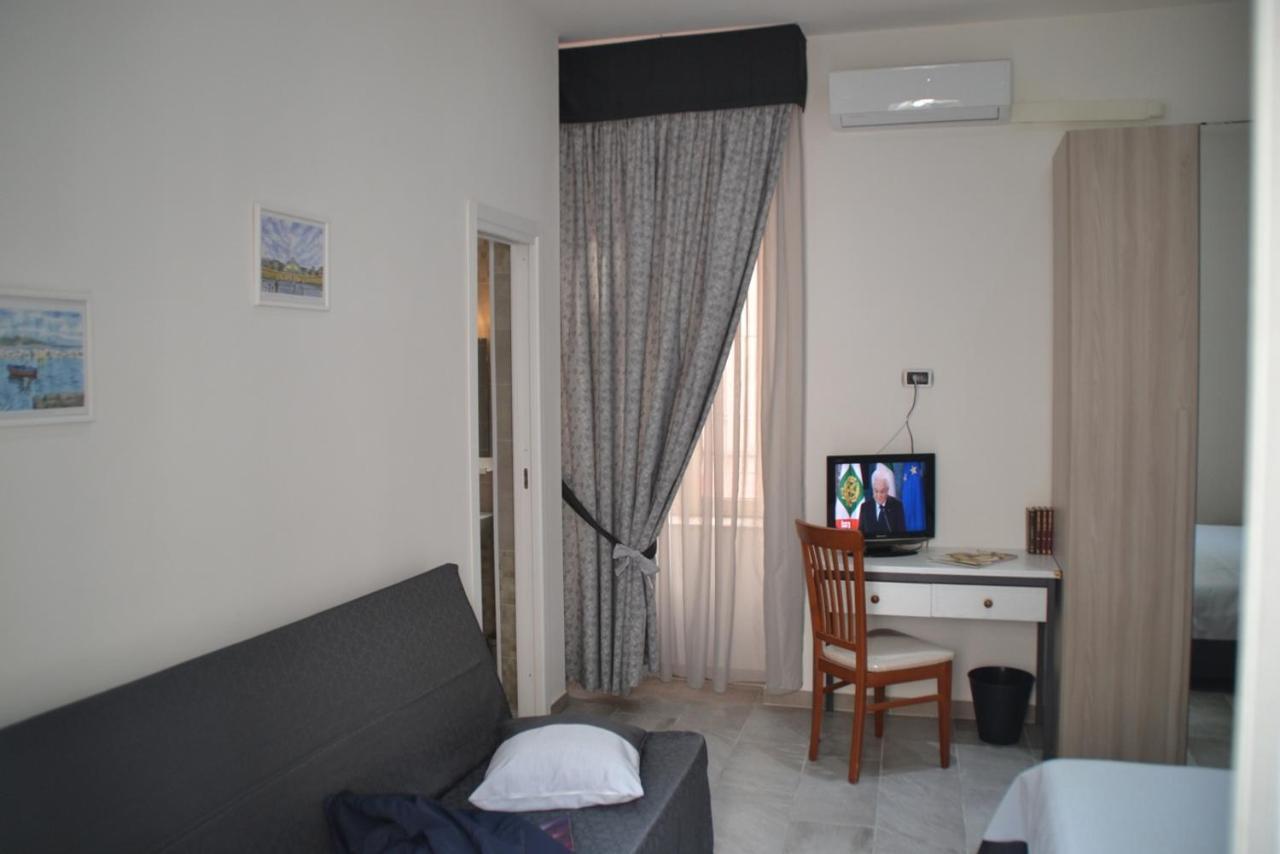 2 Passi A Napoli Bed & Breakfast Exterior photo